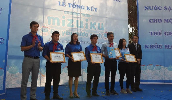 LỄ TỔNG KẾT CHƯƠNG TRÌNH “MIZUIKU – EM YÊU NƯỚC SẠCH” NĂM 2018