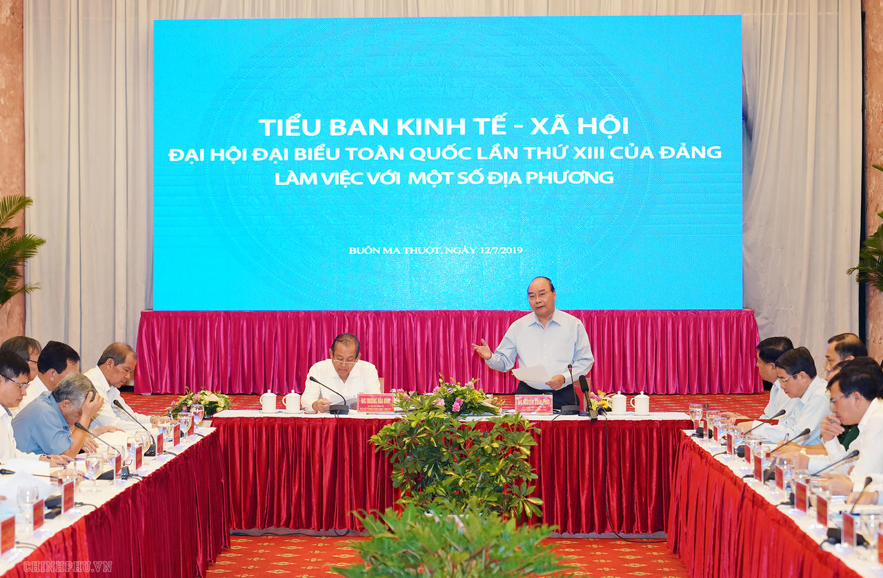 Thủ tướng: Miền Trung, Tây Nguyên phải phát triển để ổn định