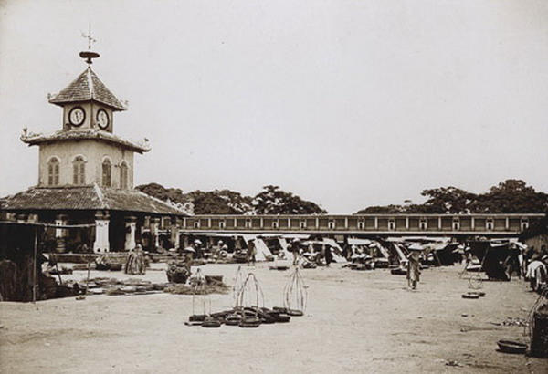 Tại sao Huế xưa, không gọi con gái tên Hoa?