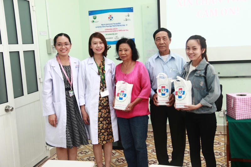 Uống nhiều sữa tươi có thể tạo nguy cơ... thiếu sắt