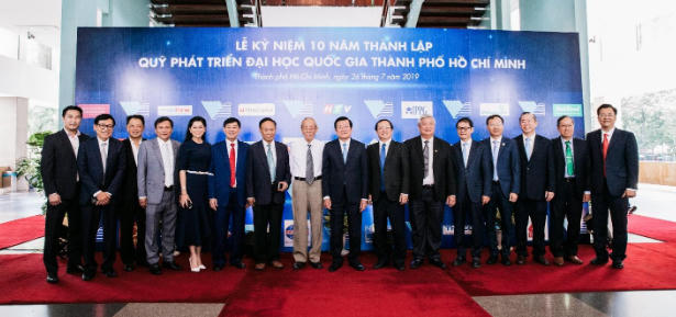 IPPG ký kết hợp tác tài trợ 10 triệu USD cho Quỹ Phát Triển Đại học Quốc Gia TP HCM