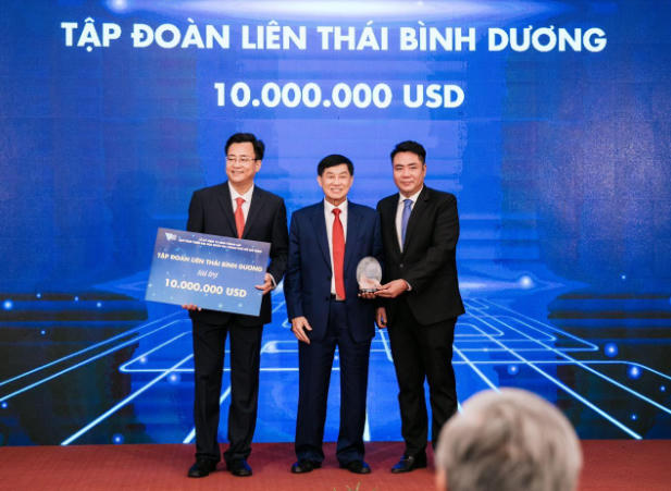 IPPG ký kết hợp tác tài trợ 10 triệu USD cho Quỹ Phát Triển Đại học Quốc Gia TP HCM