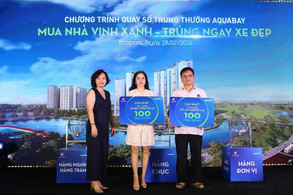 Mua nhà Ecopark, khách Hàn Quốc trúng Mercedes C200 trị giá 1,5 tỷ đồng