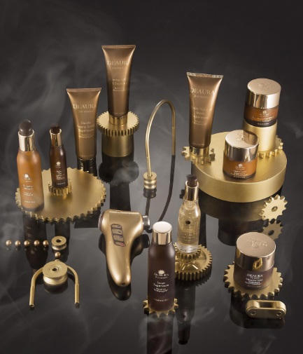 Bộ mỹ phẩm đầu tiên xây dựng 'lâu đài nhan sắc' bằng 'viên gạch' vàng 24k tại Việt Nam