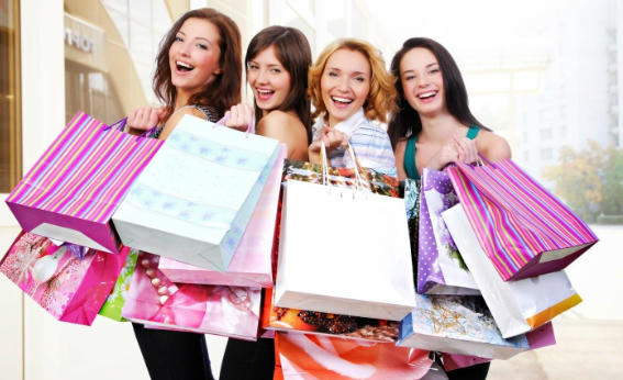 Triết lý cân bằng cuộc sống của phụ nữ qua hình thức thanh toán hiện đại