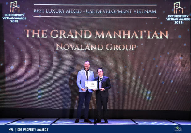 The Grand Manhattan lập cú hattrick giải thưởng trong phân khúc BĐS hạng sang
