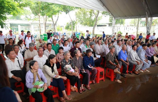 Những khoảnh khắc ý nghĩa trong chương trình khám bệnh từ thiện lần 8 do Vedan Việt Nam tổ chức