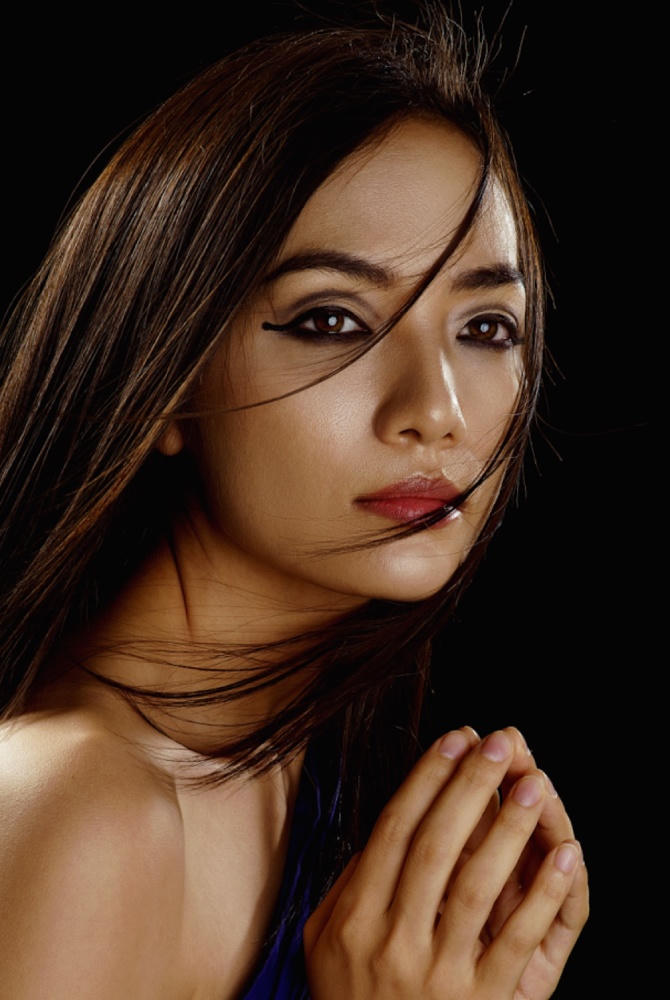 Diễn viên Tinna Tình: Tu tập khó hơn nghề diễn viên nhiều