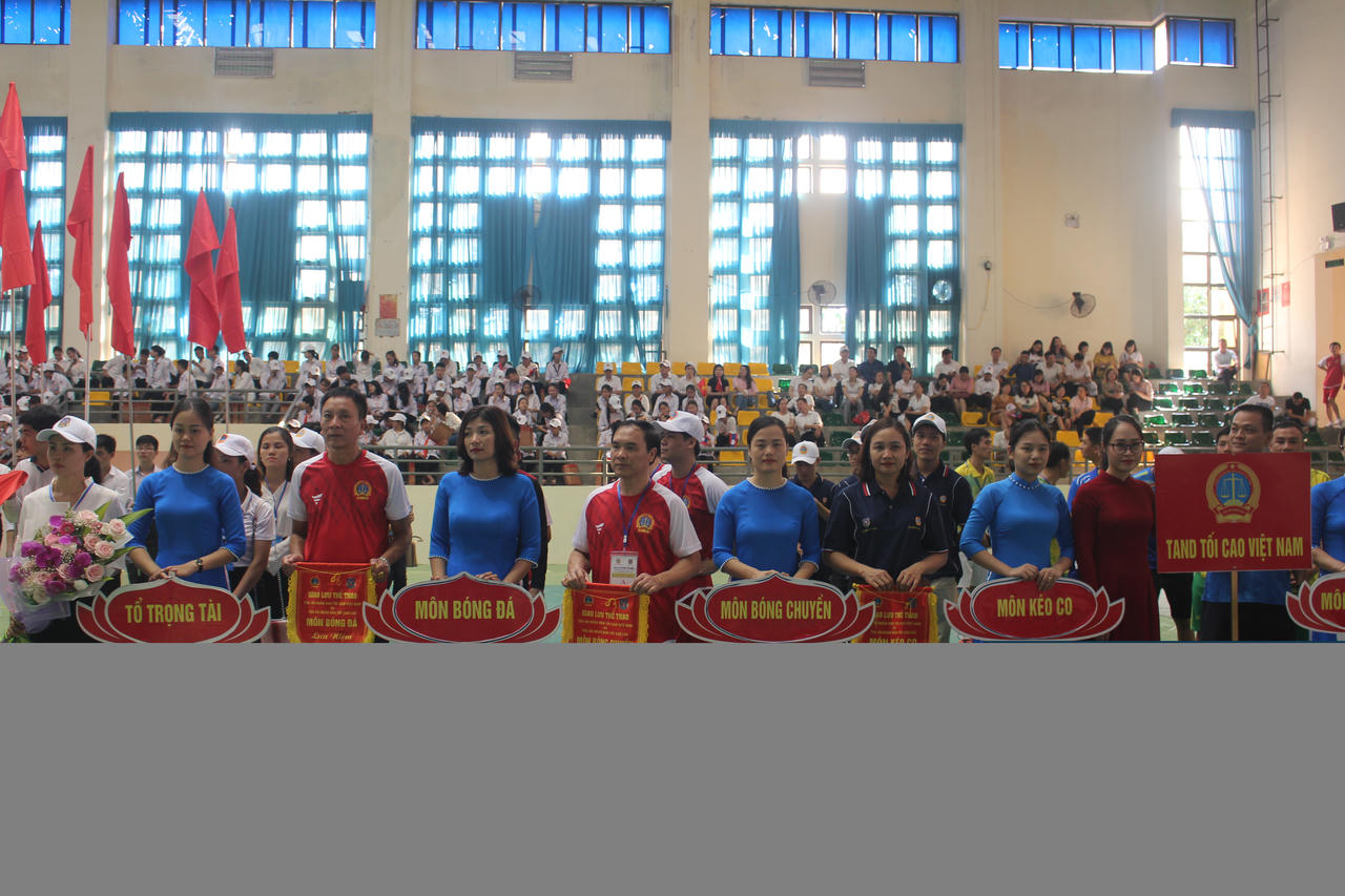 Khai mạc Giao lưu thể thao Tòa án hai nước Việt Nam – Lào