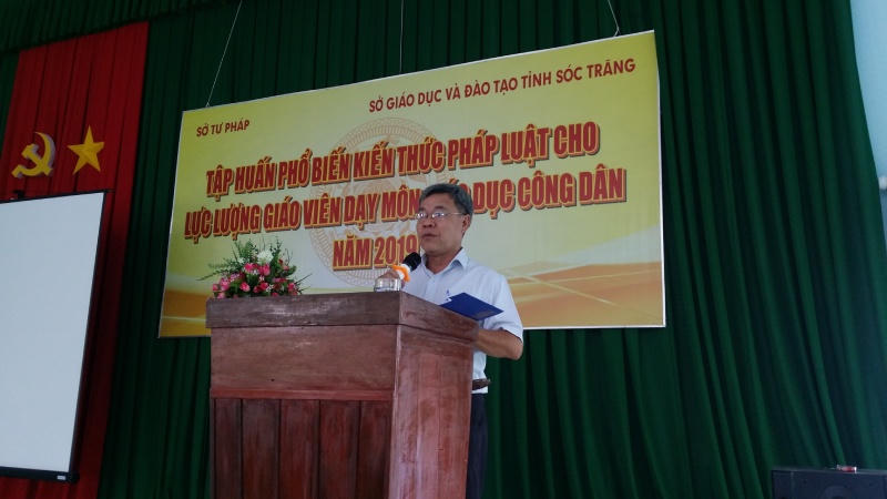 Sóc Trăng: Tập huấn phổ biến kiến thức Pháp luật cho gần 300 giáo viên dạy môn GDCD