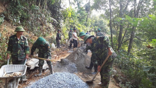 Xây dựng thế trận lòng dân ở khu vực biên giới