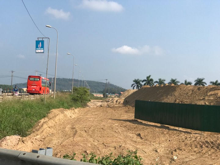 Quảng Ngãi chấn chỉnh các bãi tập kết vật liệu xây dựng không phép