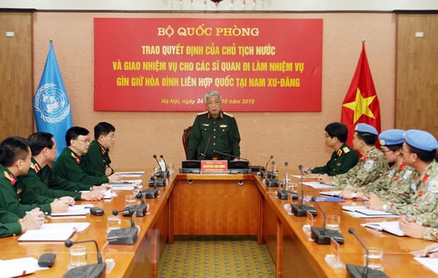 Thêm 2 sỹ quan đi làm nhiệm vụ gìn giữ hòa bình tại Phái bộ Nam Sudan hình ảnh 1 Them 2 sy quan di lam nhiem vu gin giu hoa binh tai Phai bo Nam Sudan hinh anh 1