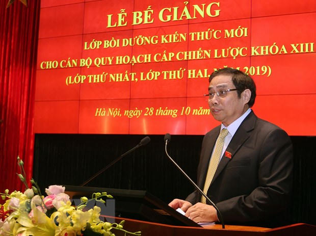 Be giang lop boi duong can bo quy hoach cap chien luoc cua Dang hinh anh 2