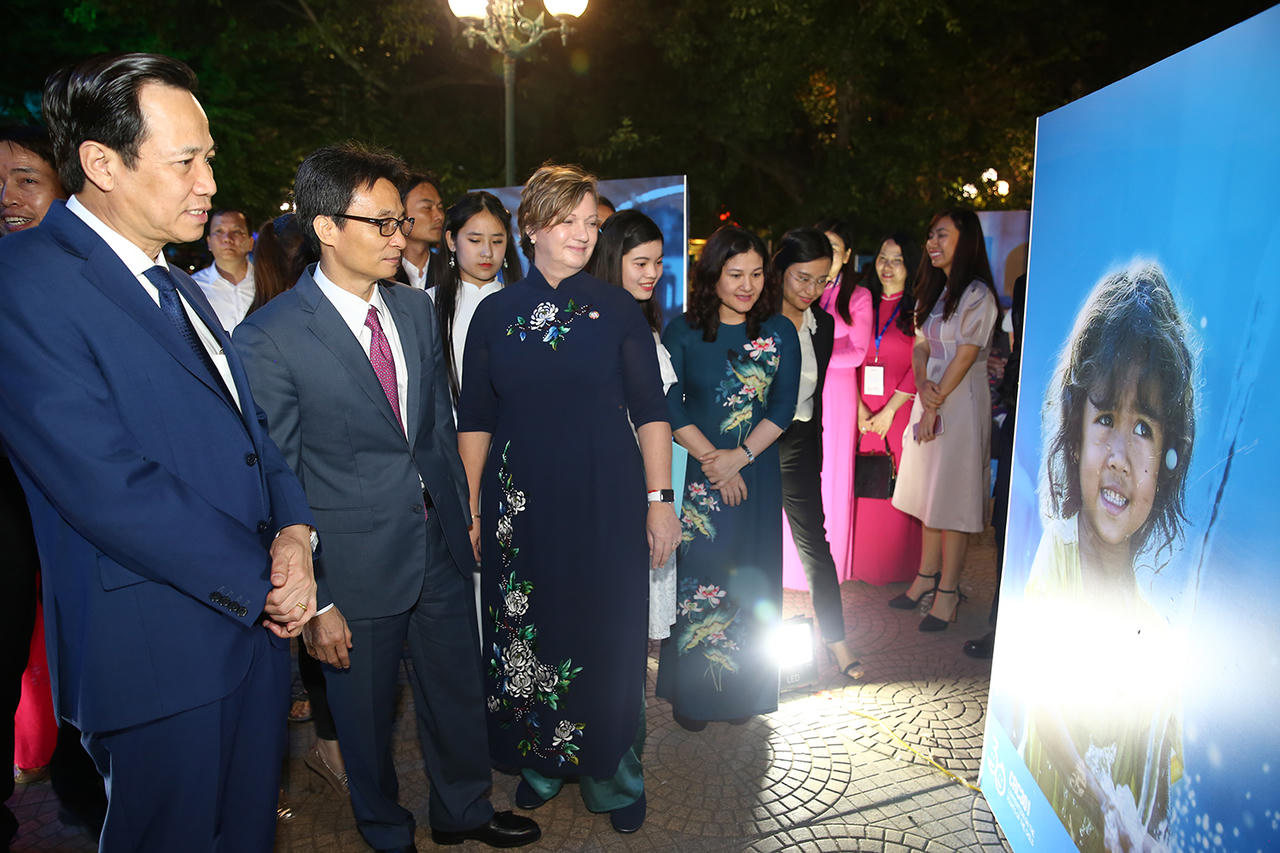 Những bước tiến dài trong thực hiện quyền trẻ em ở Việt Nam