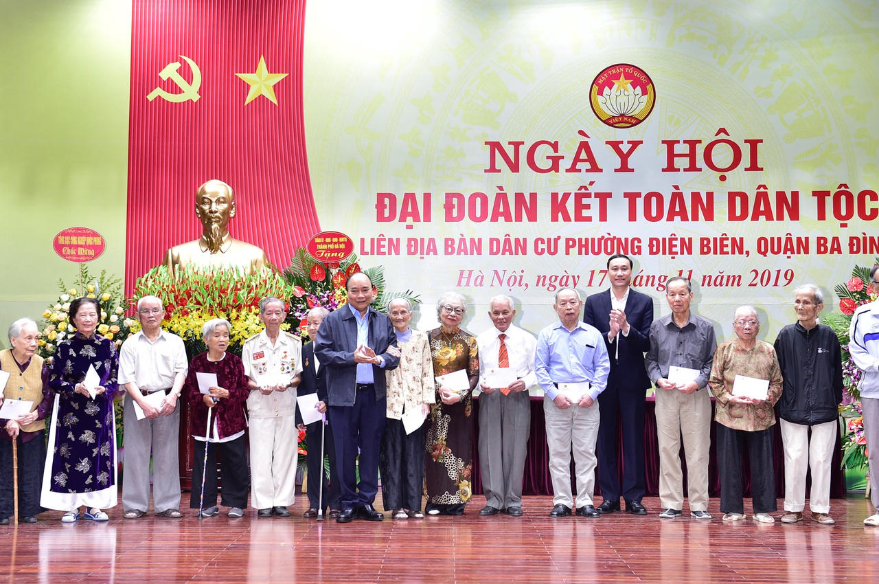 Nguồn lực chính không phải ‘rừng vàng biển bạc’