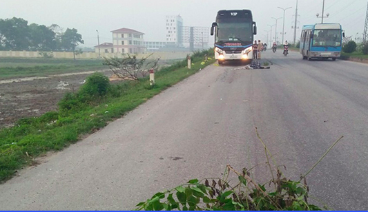 Hiện trường tai nạn. Ảnh: Lam Sơn.