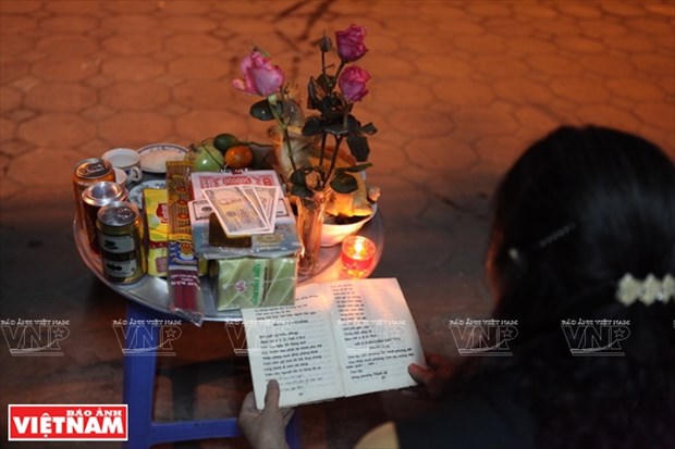 Tet Nguyen dan - thoi khac thieng lieng, cao quy nhat cua nguoi Viet hinh anh 3