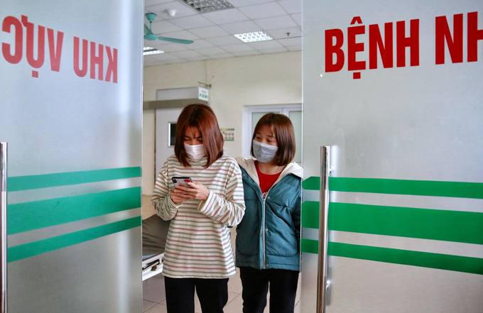 Niềm vui xuất viện sau hơn 10 ngày cách ly