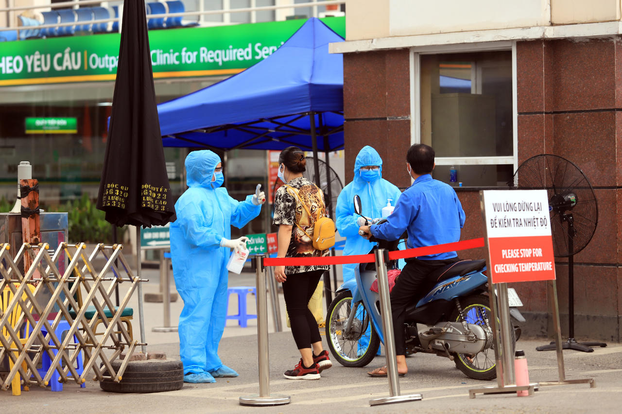 ‘Đồng nghiệp của tôi ở Bạch Mai chưa một ai chùn bước'