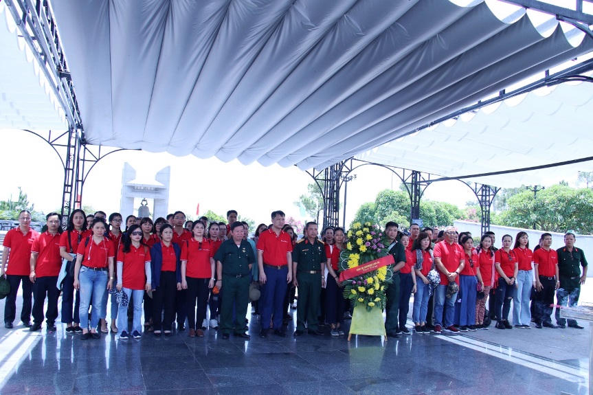 Agribank Chi nhánh Láng Hạ - Hành trình về nguồn 2020