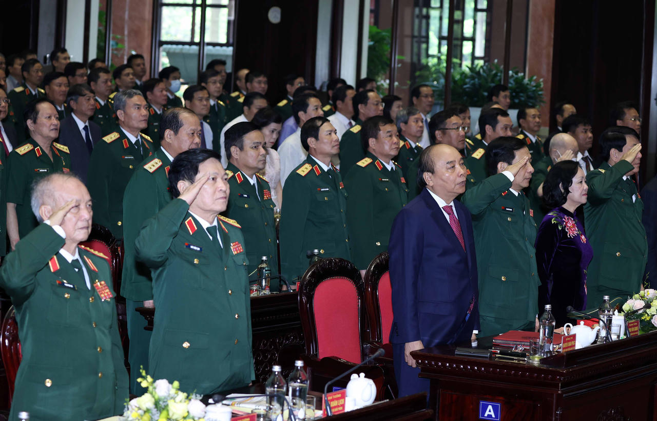 Thủ tướng: Đưa nền khoa học và nghệ thuật quân sự Việt Nam lên tầm cao mới