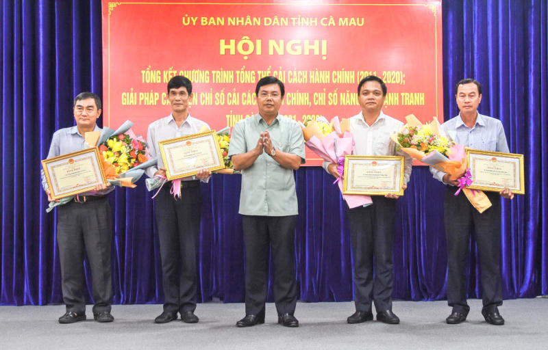 Cà Mau tăng tốc phát triển bền vững