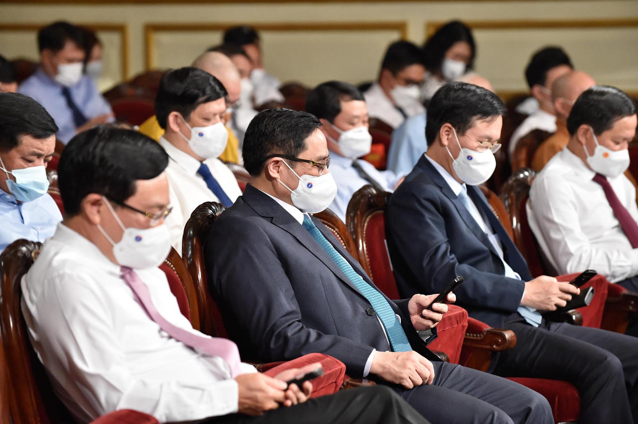 Trân trọng mọi đóng góp, huy động mọi nguồn lực để sớm có vaccine cho nhân dân