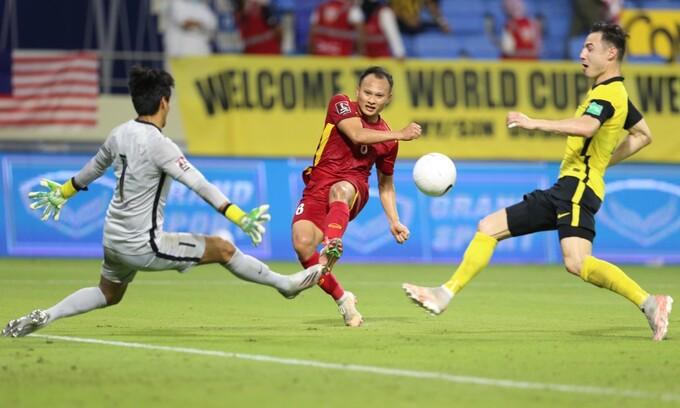 Đội tuyển Việt Nam rộng cửa đi tiếp sau chiến thắng nghẹt thở