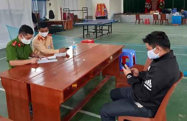 Bi hài 101 lý do lẻn vào “đại náo” khu cách ly