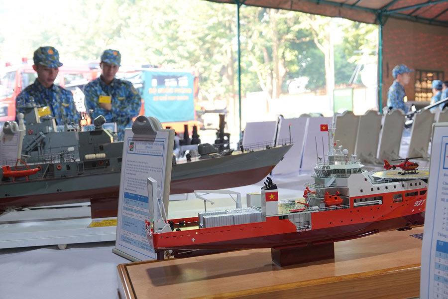 Nâng Pháp lệnh Công nghiệp Quốc phòng thành luật