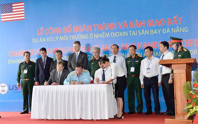 Chung tay giúp đỡ nạn nhân, đẩy mạnh hợp tác khắc phục hậu quả chất độc da cam