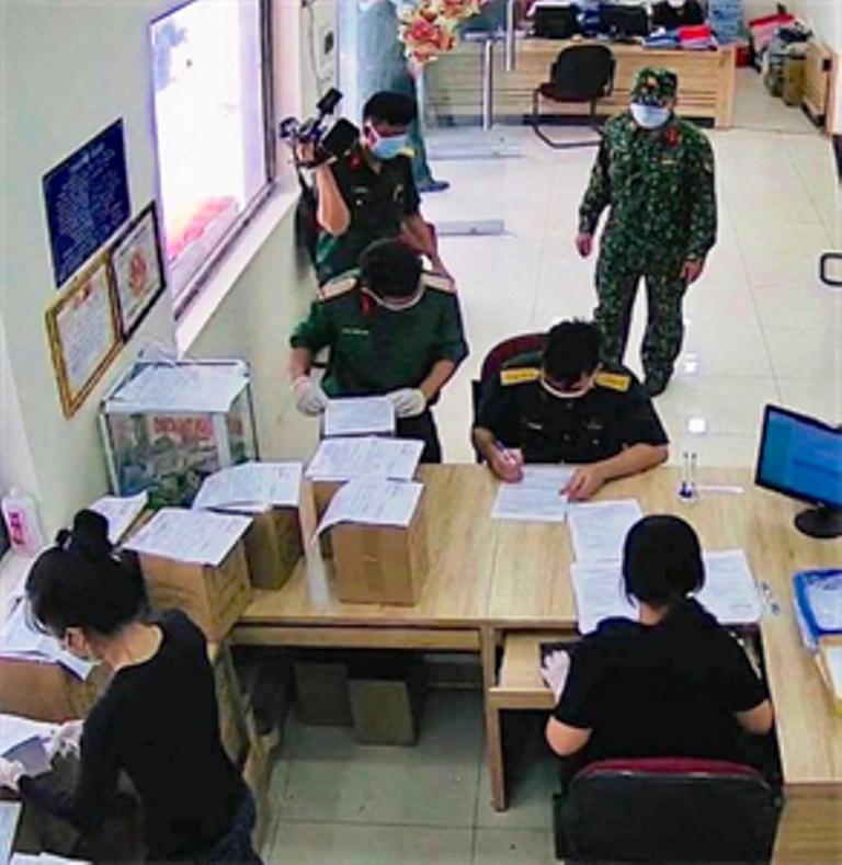 Nghĩa tình Bộ đội Cụ Hồ trong tâm dịch