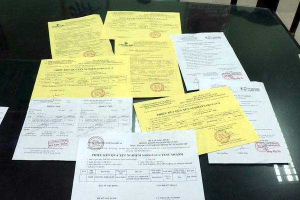 Cần nghiêm trị hành vi làm giả giấy xét nghiệm COVID-19