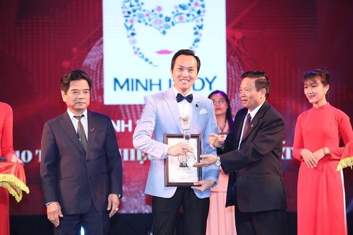 Hành trình 6 năm phụng sự để dẫn đầu của Lộc Sơn Hà Land