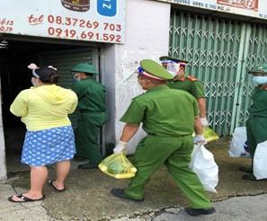 Công an TP Hồ Chí Minh luôn có mặt khi dân cần, dân khó