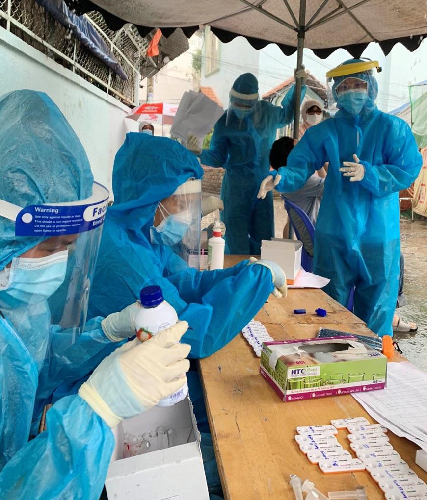 Quân đội chung sức, đồng lòng chiến thắng đại dịch