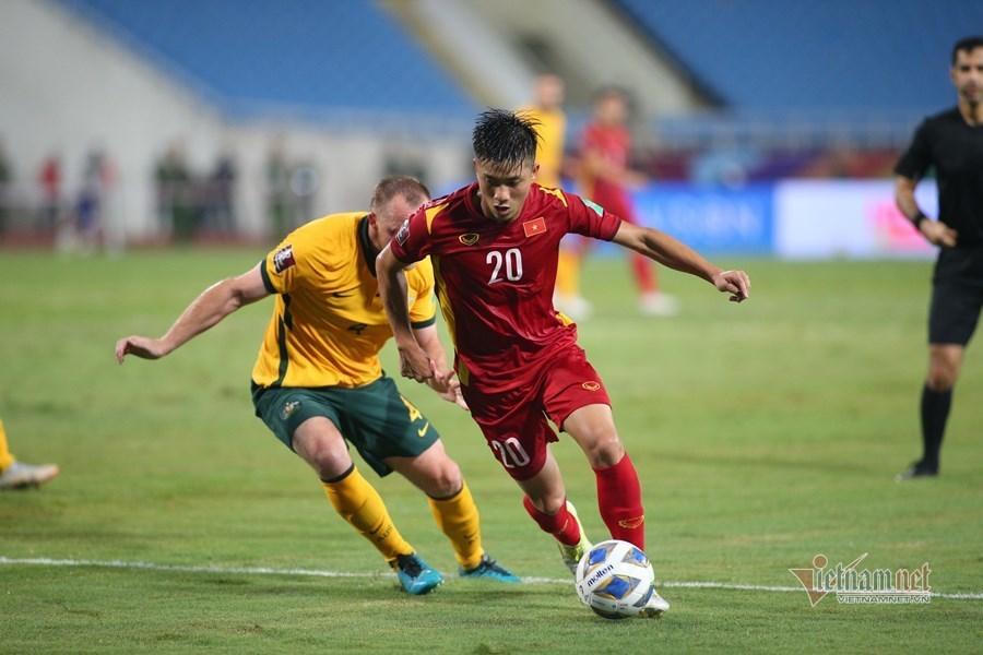 Việt Nam 0 - 1 Australia: 90 phút kiên cường
