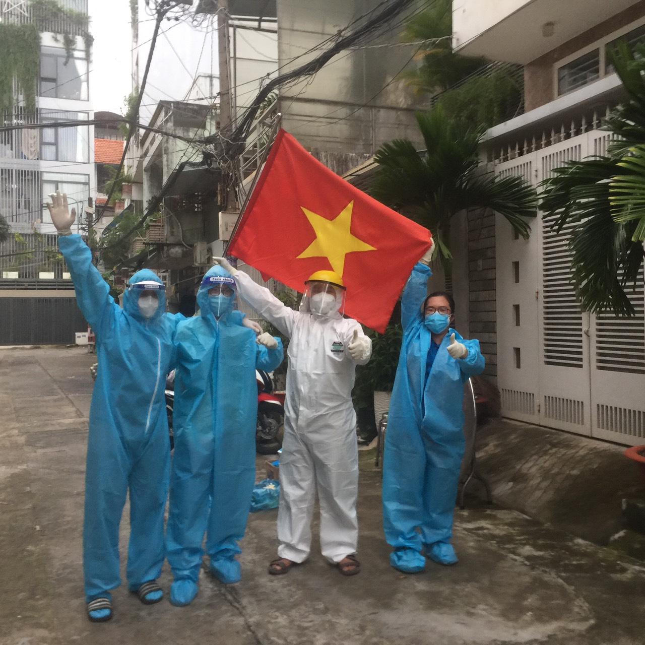 Chuyện những 'chiến sĩ' F0 trở lại tuyến đầu TP HCM chống dịch