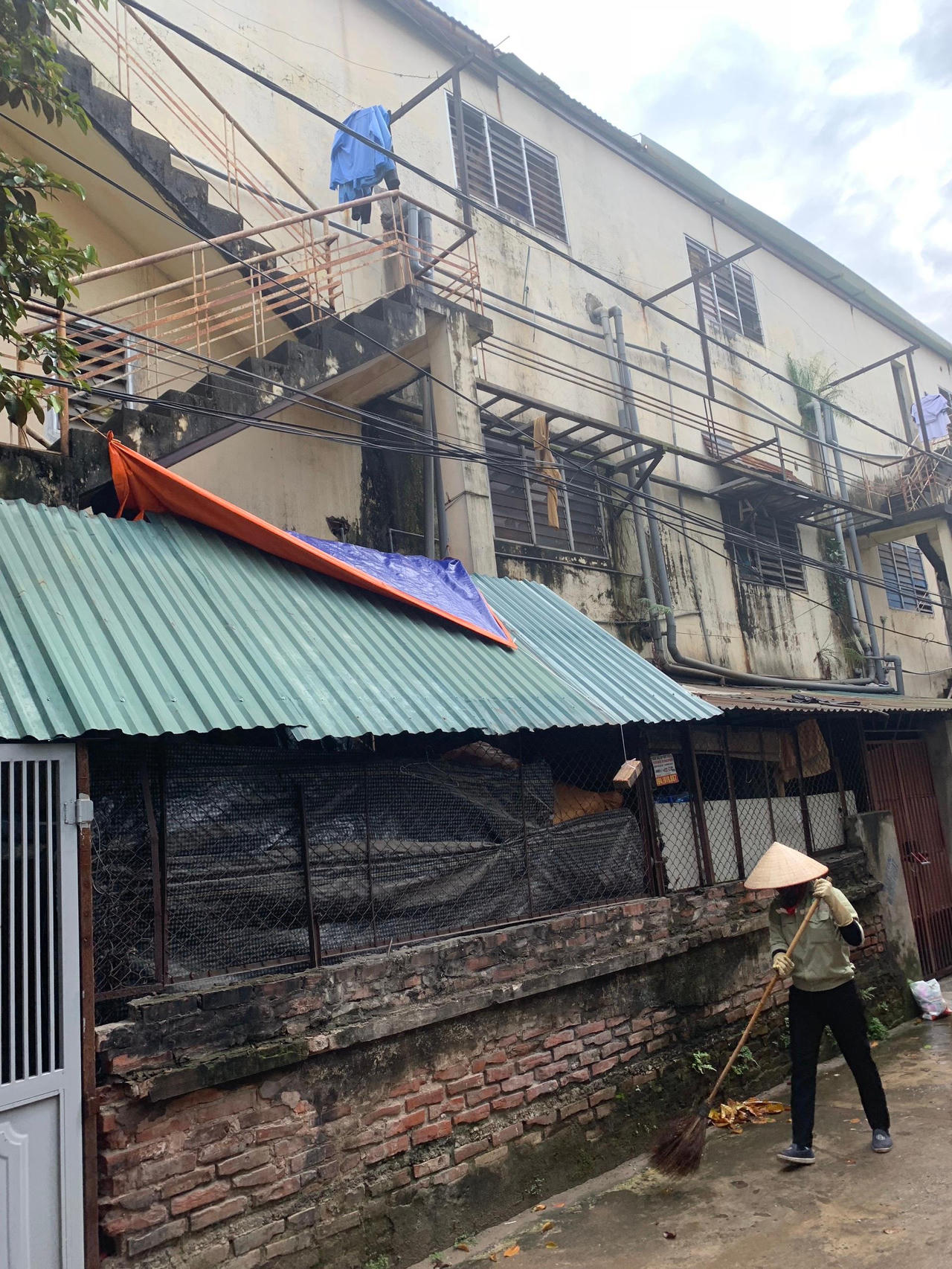 Vụ “đòi đất cho mượn” tại Long Biên, Hà Nội: Vì sao Tòa không đánh giá hợp đồng mua bán đất?