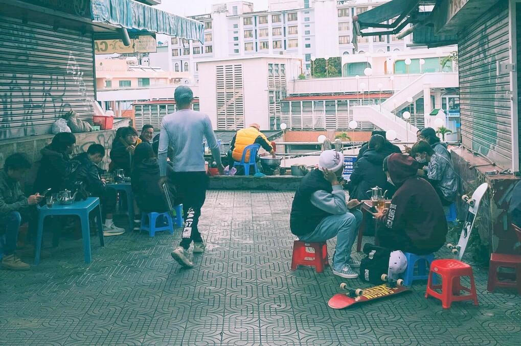 Bình thường mới không có nghĩa COVID-19 đã được dẹp yên