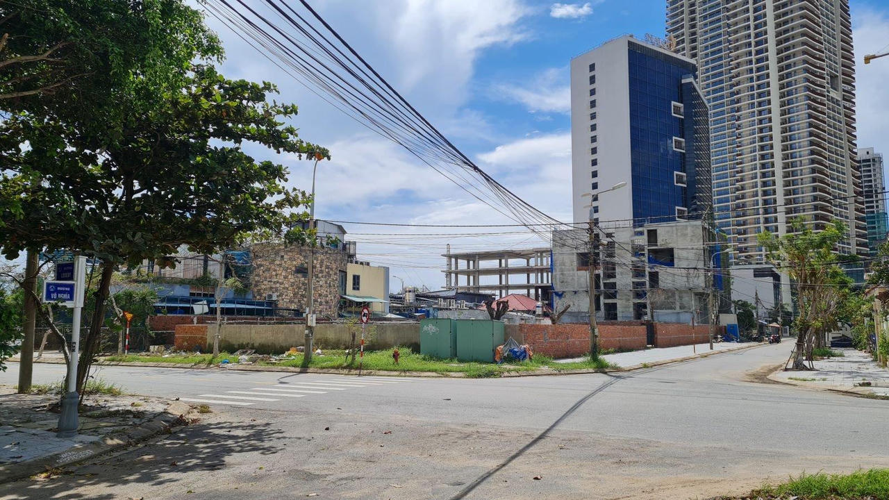 Ly kỳ vụ kiện bán 5 lô đất bị báo mất sổ đỏ