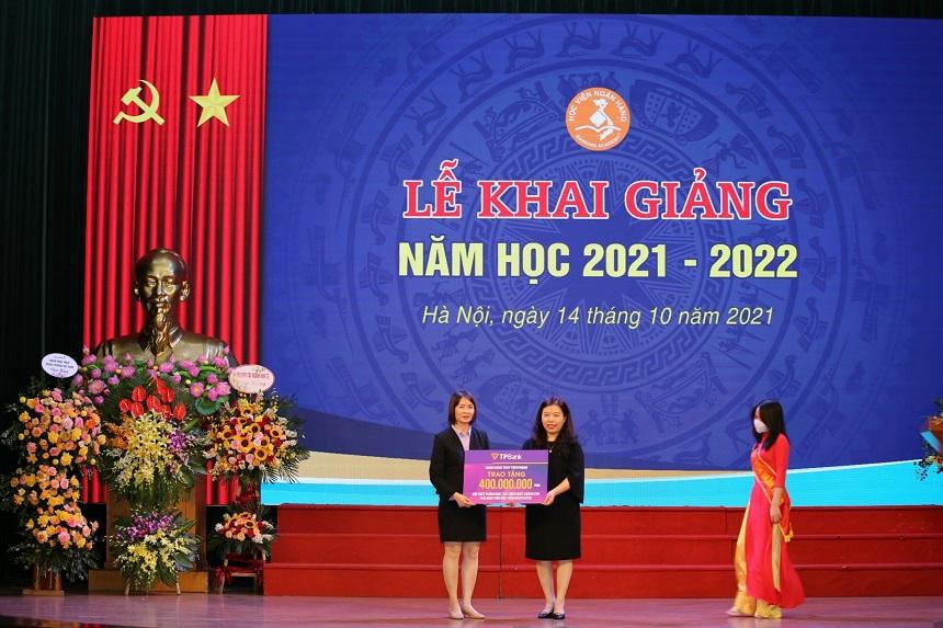 TPBank trao tặng học bổng cho sinh viên Học viện Ngân hàng