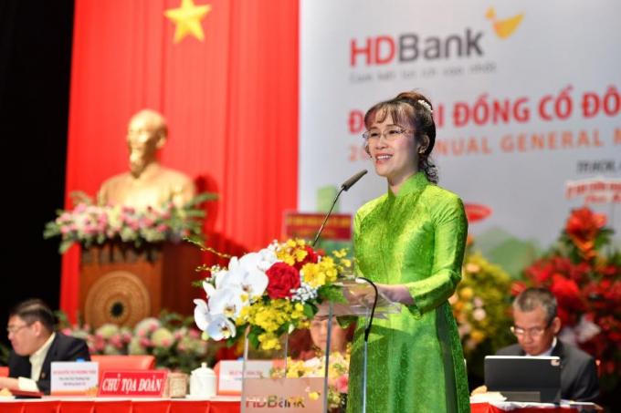 Đại hội cổ đông thường niên HDBank: Đồng hành cùng khách hàng và nền kinh tế