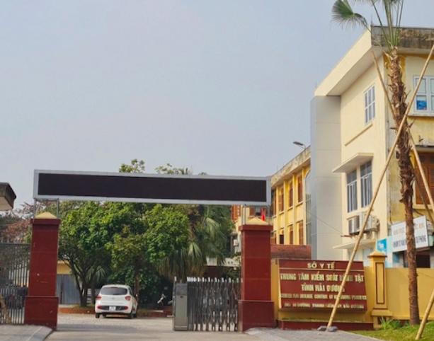 Tạm đình chỉ công tác Giám đốc CDC Hải Dương để phục vụ điều tra