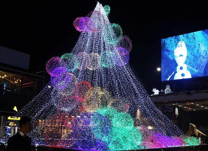 Không khí đón Giáng sinh tại nhiều nước trên thế giới