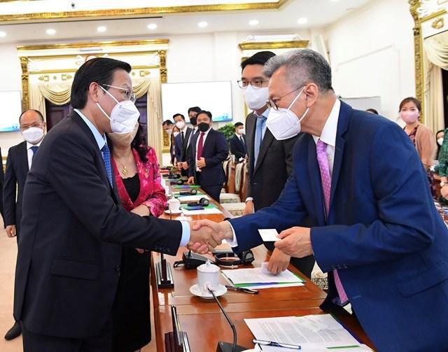 Chủ tịch UBND TP HCM làm việc với Tập đoàn Vạn Thịnh Phát và 2 tập đoàn hàng đầu Châu Á để xúc tiến đầu tư vào TP HCM hậu Covid 