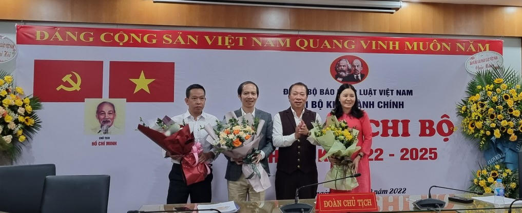 Hai Chi bộ thuộc Đảng bộ Báo Pháp luật Việt Nam: Tổ chức thành công Đại hội nhiệm kỳ 2022-2025