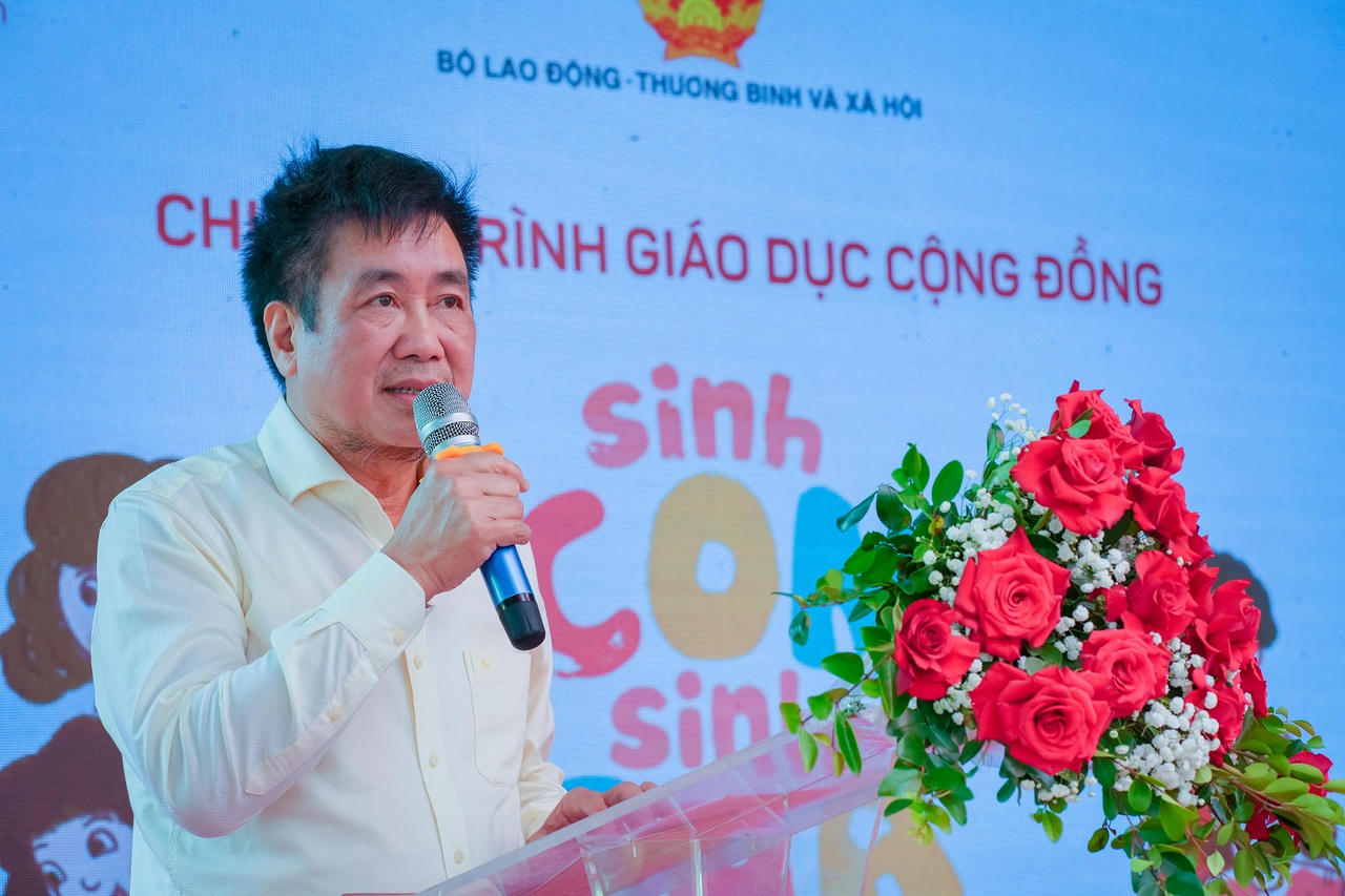 Hàng trăm gia đình tại Hải Phòng tham gia chương trình “Sinh Con, Sinh Cha”