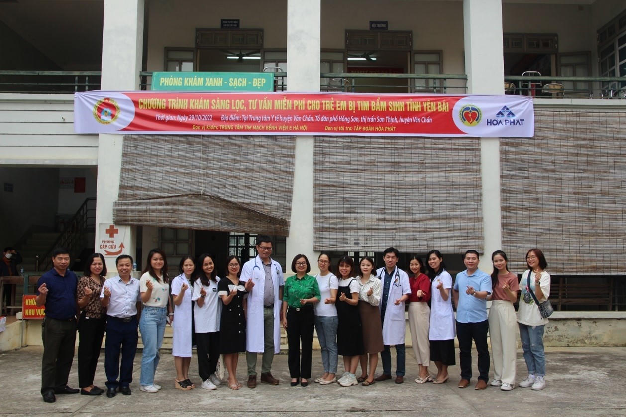 Chương trình “Nhịp đập yêu thương” của Hòa Phát “trèo đèo” đến với Văn Chấn, Mù Cang Chải